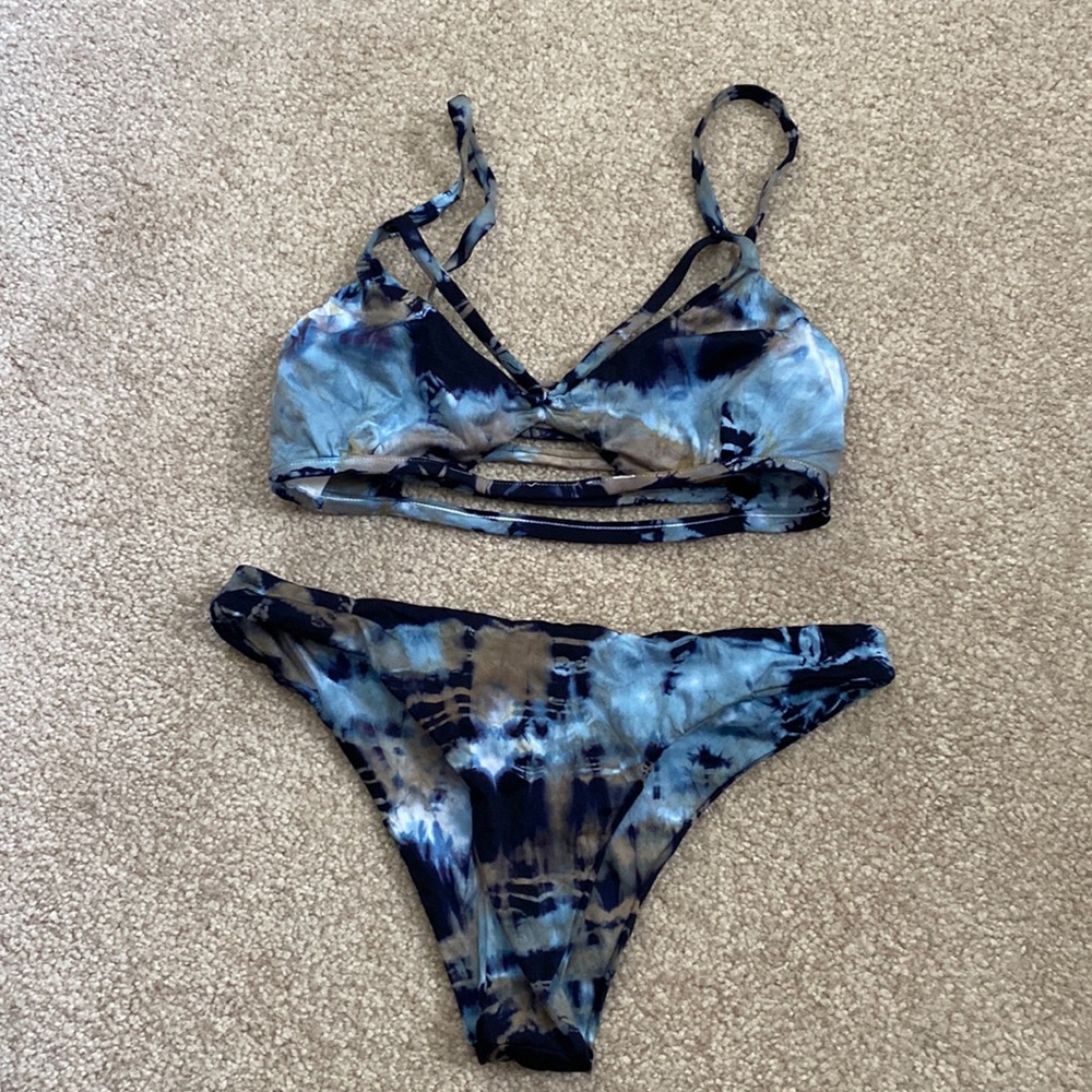 Blue life tie dye bikini
